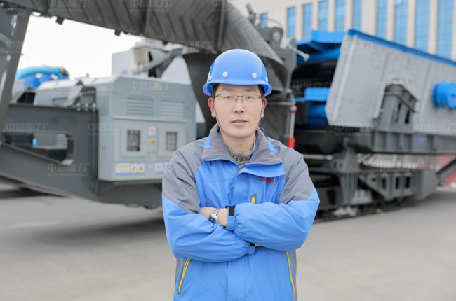 中譽鼎力楊鵬飛 中譽鼎力楊鵬飛