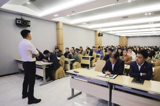 中譽鼎力舉行2022年第一季度工作總結會