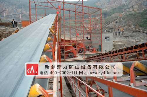 皮帶輸送機(jī)