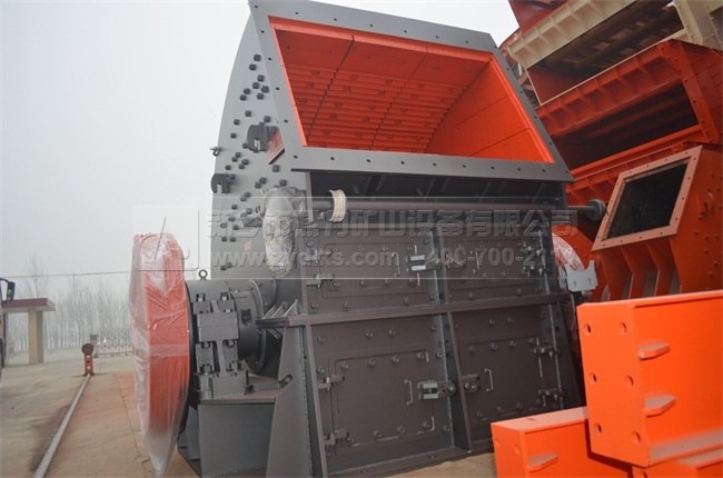 石打石錘式破碎機(jī)