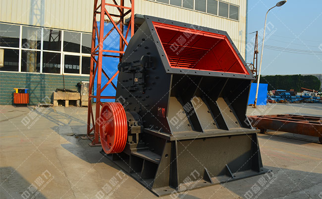 錘式破碎機(jī)