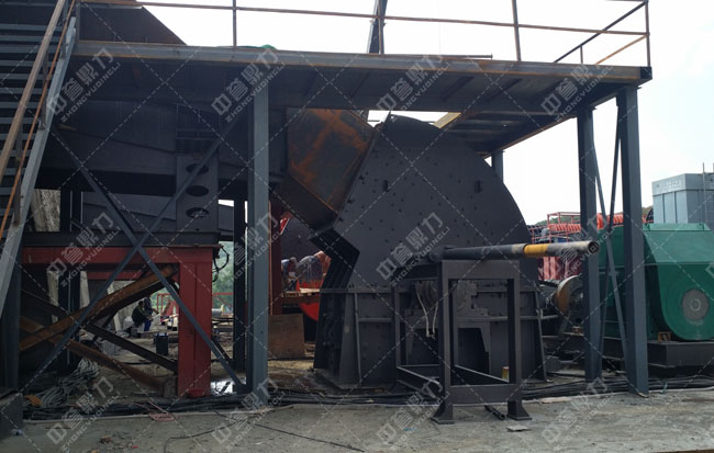 河南駐馬店大型石料破碎機使用現場