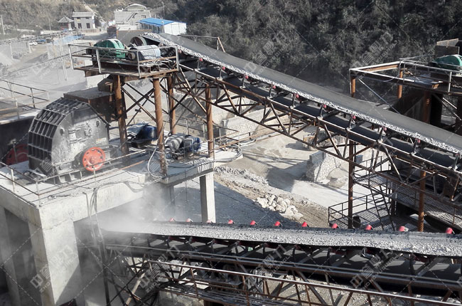 湖北宜昌鴻濤采石場(chǎng)時(shí)產(chǎn)700噸砂石生產(chǎn)線