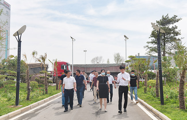 實地參觀衛輝市藍天環保材料有限公司四位一體建材項目