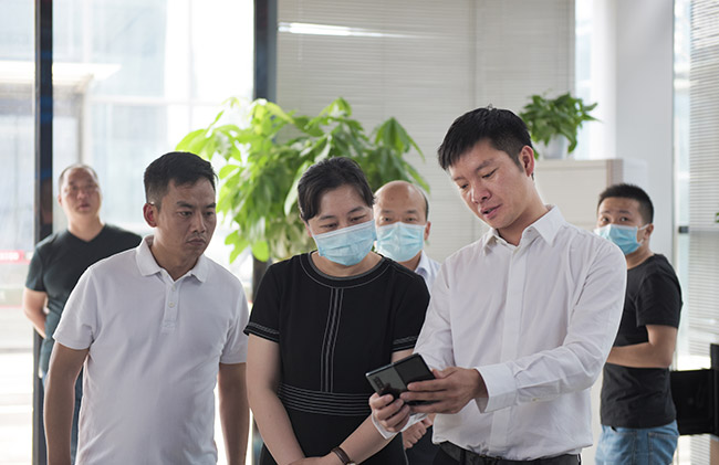 張治民董事長介紹中譽鼎力礦山管家APP