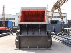 時(shí)產(chǎn)100噸錘式破碎機(jī)用哪個(gè)型號(hào)?配多大電機(jī)??jī)r(jià)格多少? /chuipo/8645.html